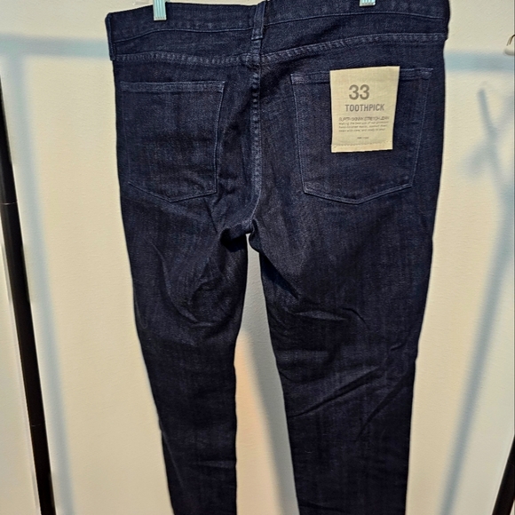 NWT JCrew Toothpick Jeans, 33, Dark Wash - Picture 4 of 6